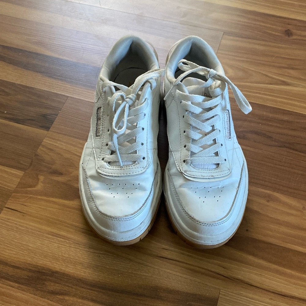 Reebok tennis shoes